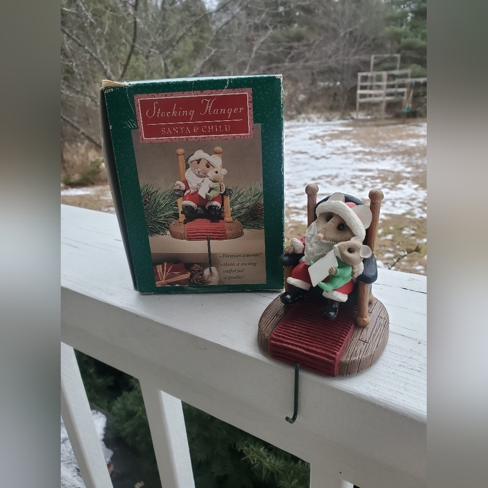 Santa Mouse Stocking Hanger